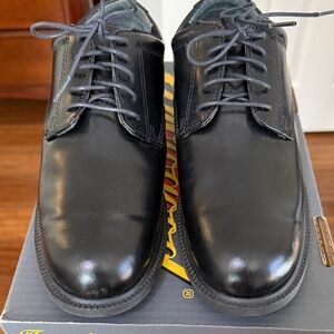 Thorogood Black Leather Oxford Shoes - NEW in Box - size 9.5